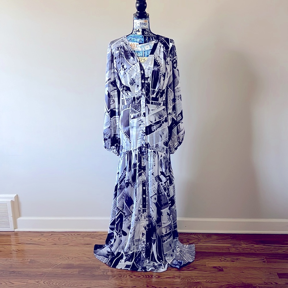 Maxi 👗 Dress with newspaper clippings!!!!!